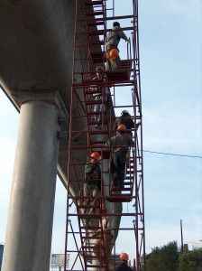 Obreros escalera